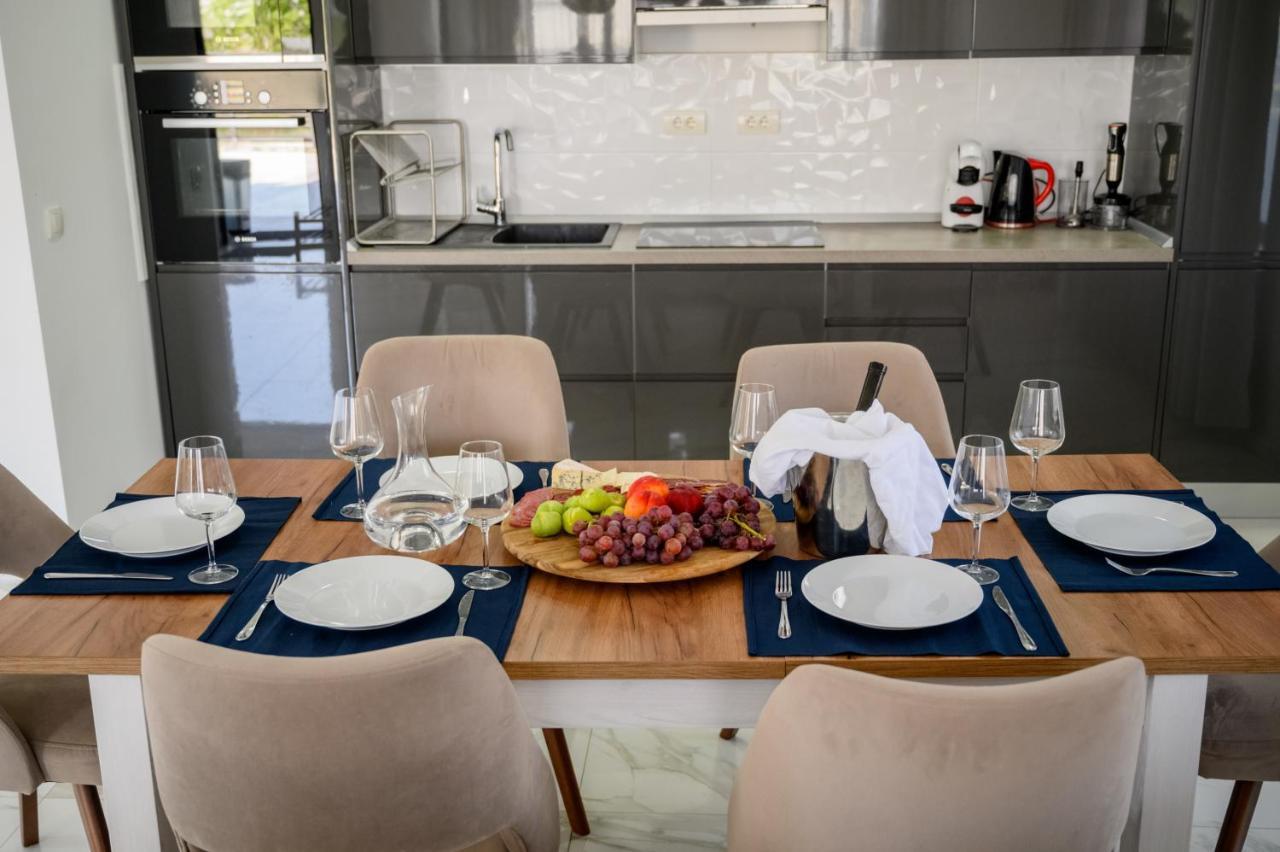Luxury Scandinavian 울친 외부 사진